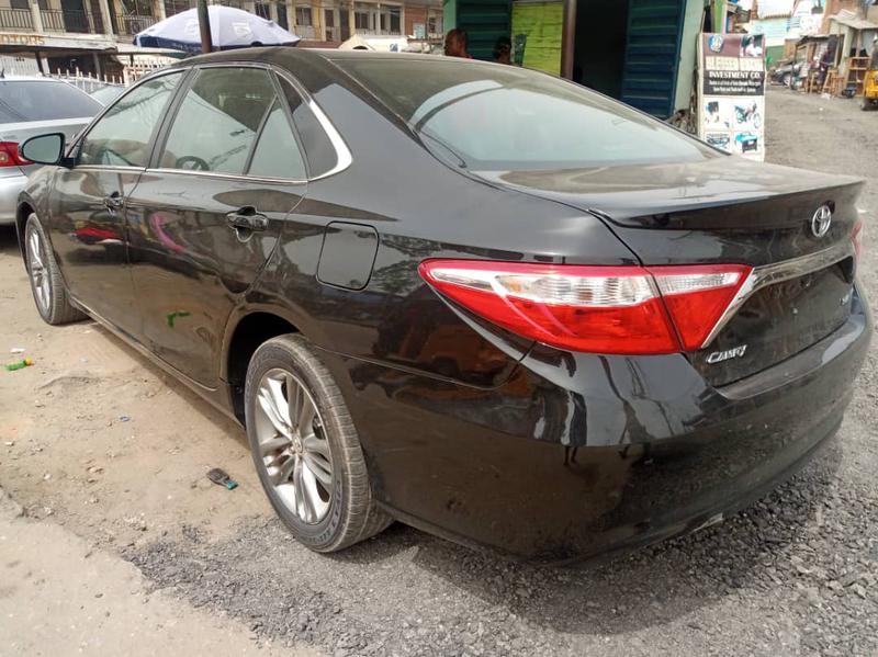 Toyota Camry • 2017 • 188,929 km 4