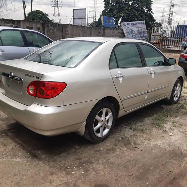 Toyota Corolla • 2007 • 72,000 km 1