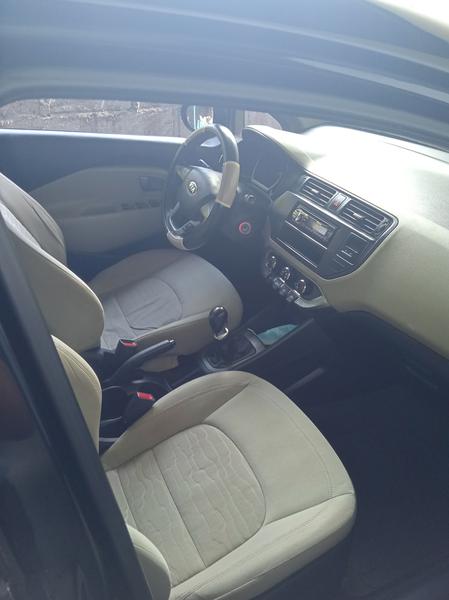 Kia Rio • 2013 • 129,000 km 4