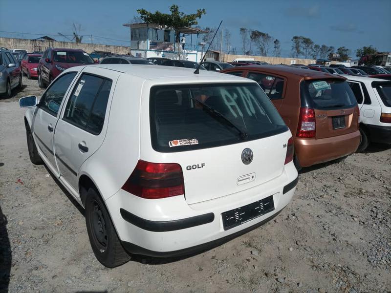 Volkswagen  • 2005 • 8,521 km 6