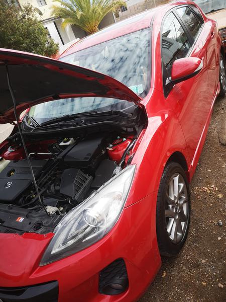 Mazda 3 • 2014 • 210,000 km 4