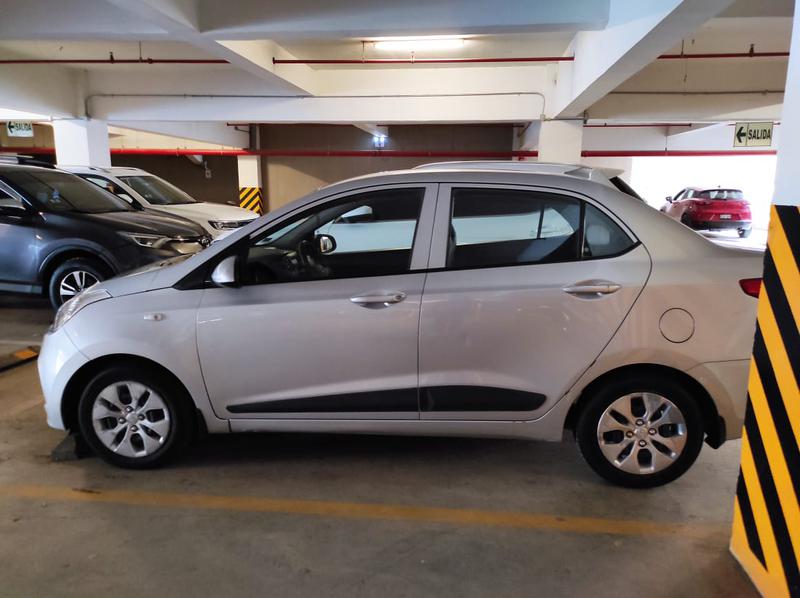 Hyundai i10 • 2015 • 20,000 km 2