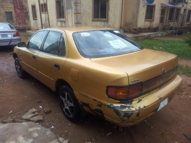 Toyota Camry • 1998 • 143,737 km 7