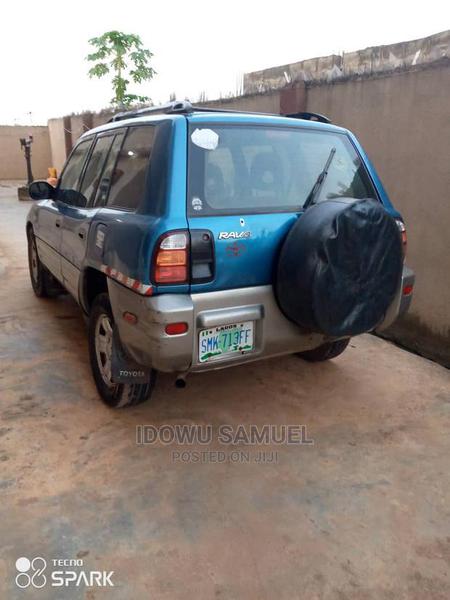 Toyota RAV4 • 2000 • 1,000 km 1