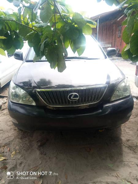 Lexus RX • 2007 • 92,331 km 3