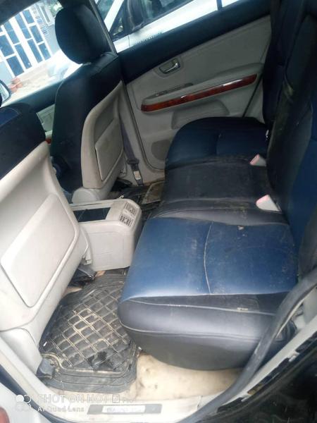 Lexus RX • 2007 • 92,331 km 2