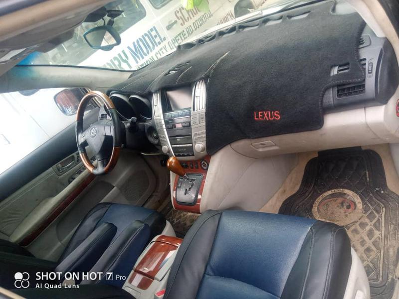 Lexus RX • 2007 • 92,331 km 1