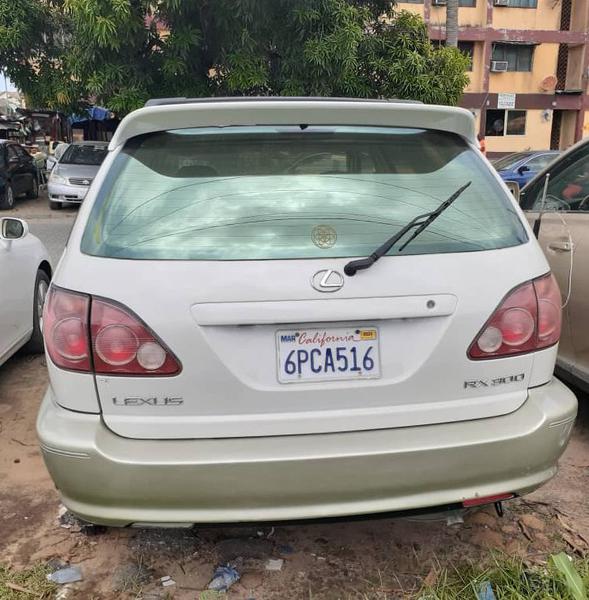 Lexus RX 300 • 2003 • 200,000 km 2