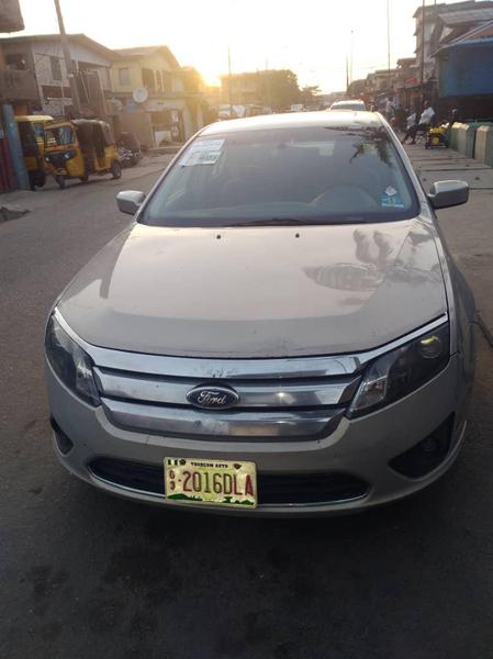 Ford Fusion • 2010 • 200,000 km 1