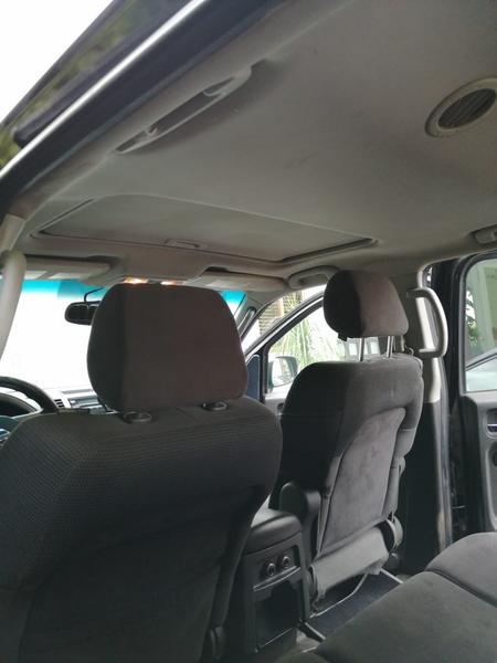 Nissan Pathfinder • 2005 • 125,000 km 1
