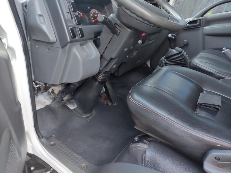 Chevrolet 3100 • 2013 • 145,000 km 8