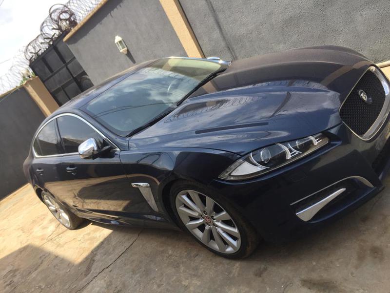 Jaguar XF • 2013 • 2 km 2