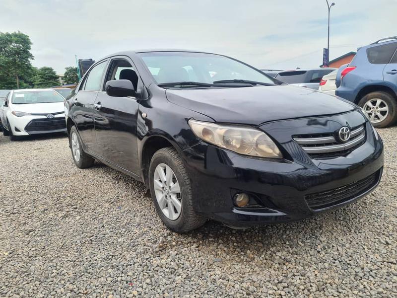 Toyota Corolla • 2009 • 322,791 km 2