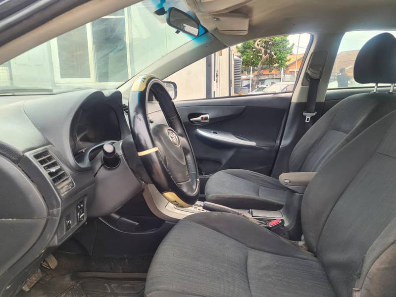 Toyota Corolla • 2009 • 322,791 km 6