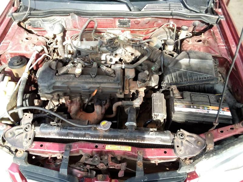 Nissan Almera • 2002 • 50,000 km 5