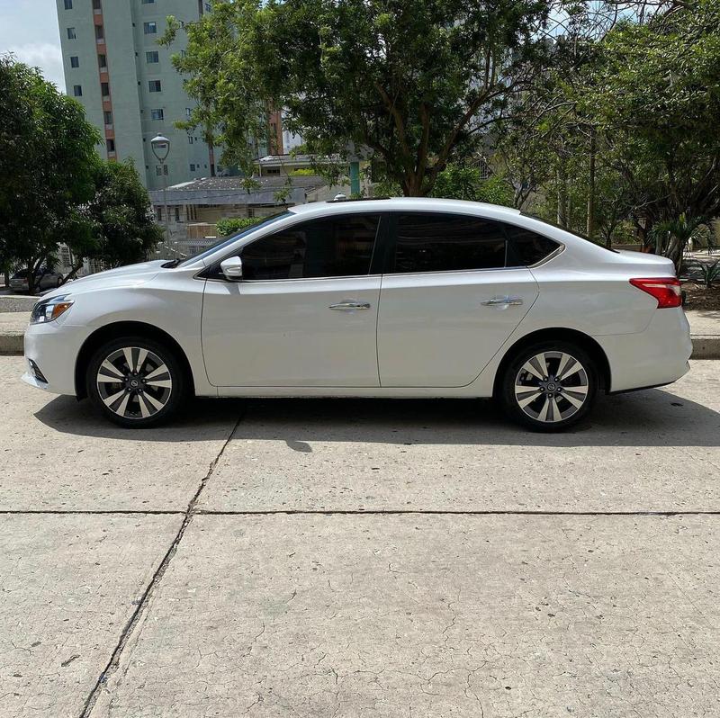 Nissan Sentra • 2017 • 67,500 km 2