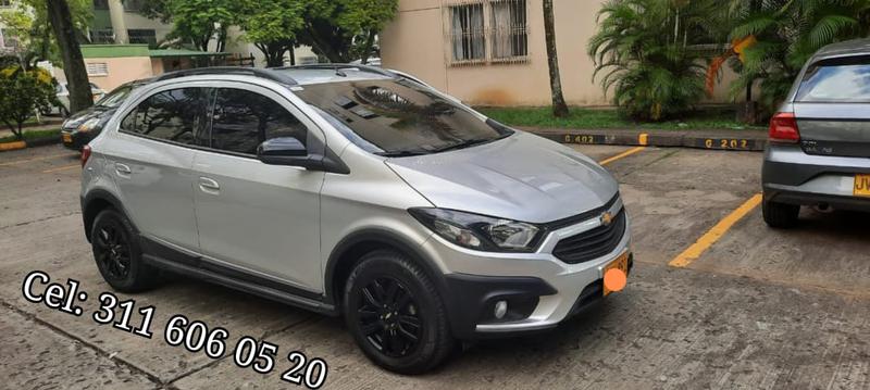 Chevrolet Onix • 2019 • 3,800 km 3