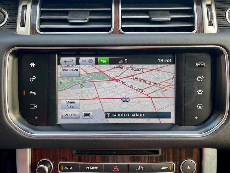 Land Rover Range Rover • 2016 • 102 km 31