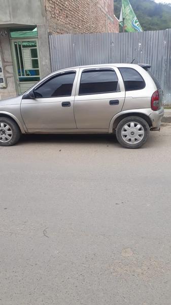 Chevrolet Corsa • 2003 • 1,670,000 km 6