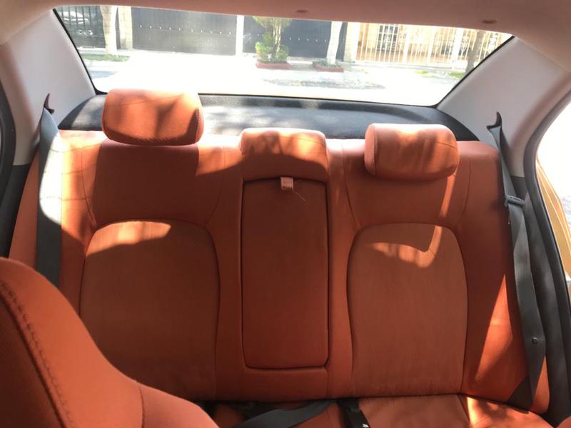 Hyundai i10 • 2016 • 48,492 km 10