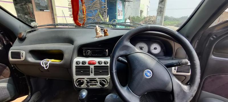 Fiat Palio Sporting • 2004 • 16 km 4