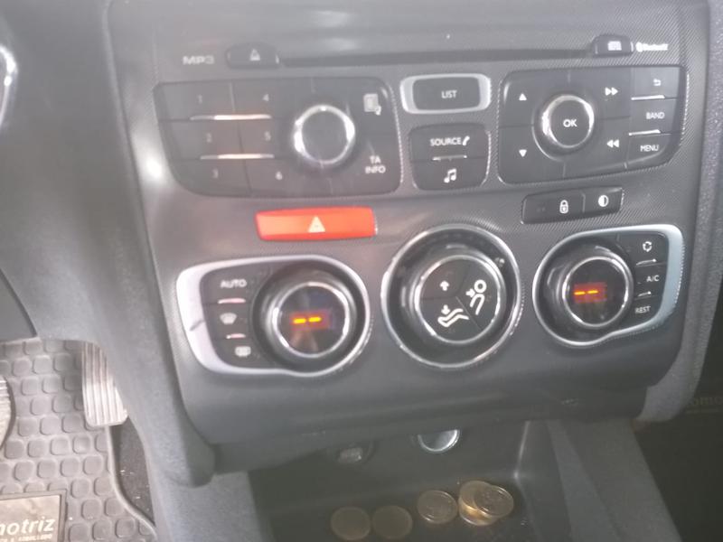 Citroën C4 • 2014 • 120,000 km 24