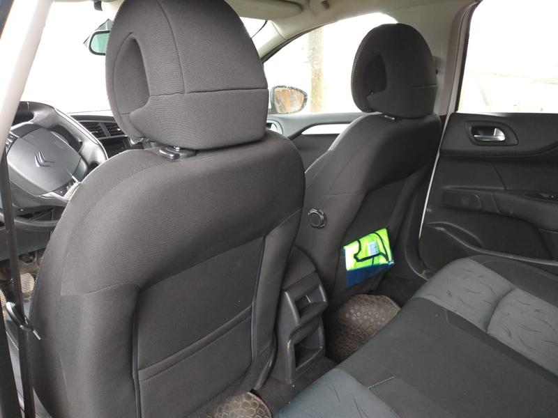 Citroën C4 • 2014 • 120,000 km 18