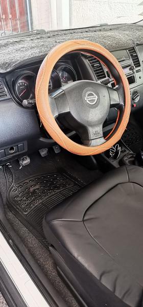 Nissan Tiida • 2012 • 177,000 km 5