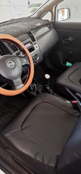 Nissan Tiida • 2012 • 177,000 km 2