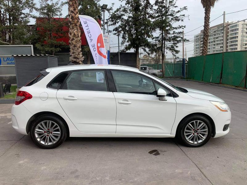 Citroën C4 • 2014 • 120,000 km 9