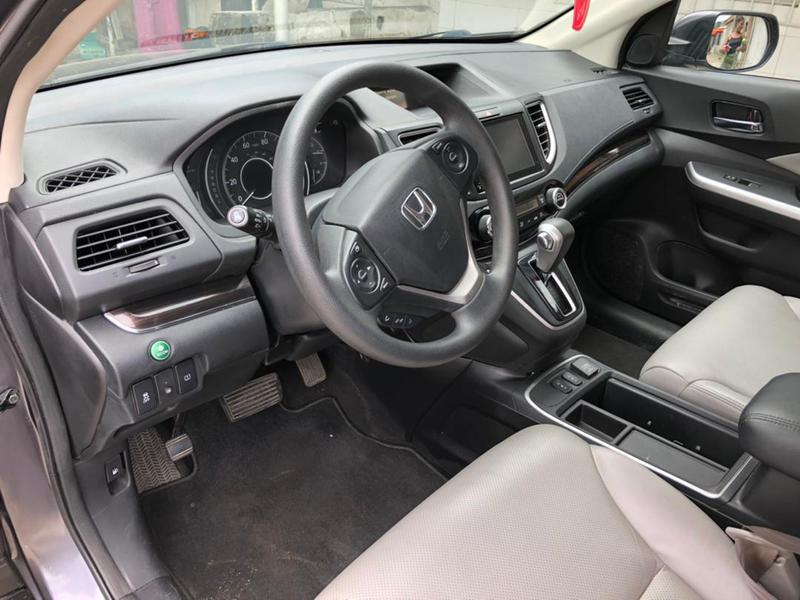 Honda CR-V • 2015 • 35,000 km 6