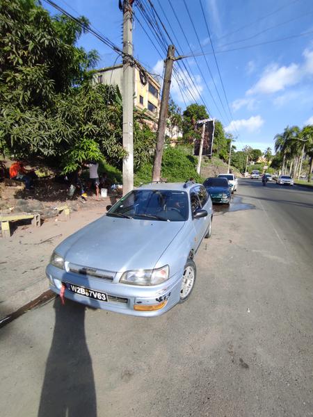 Toyota Caldina • 2000 • 0 km 6