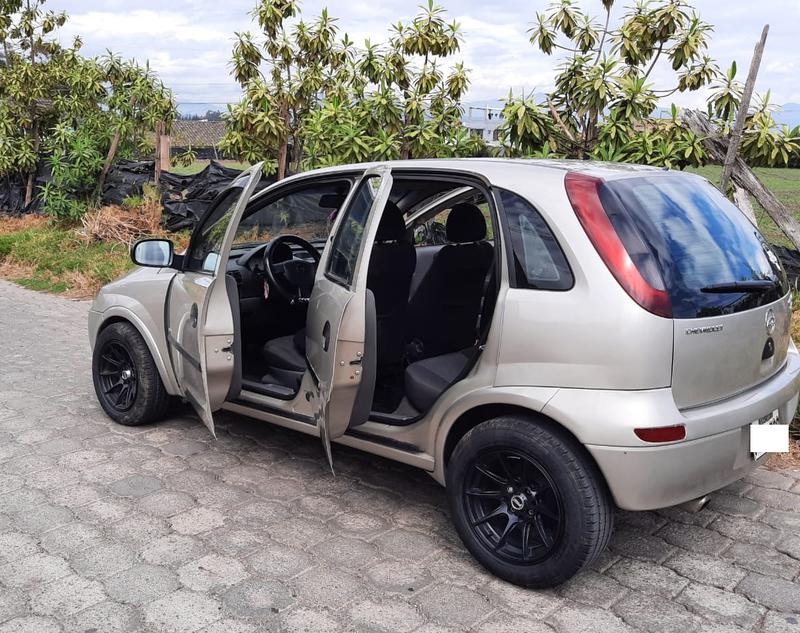 Chevrolet Corsa • 2005 • 292,000 km 2