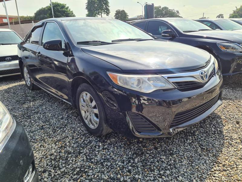 Toyota Camry • 2012 • 79,009 km 5