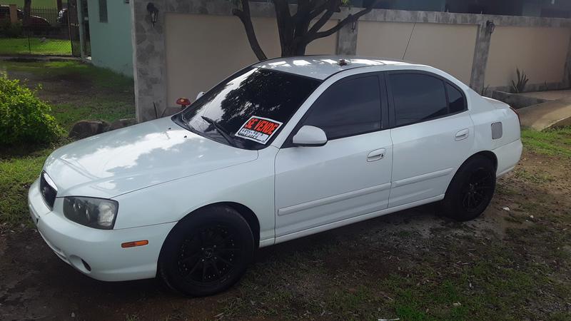 Hyundai Elantra • 2004 • 230,831 km 1