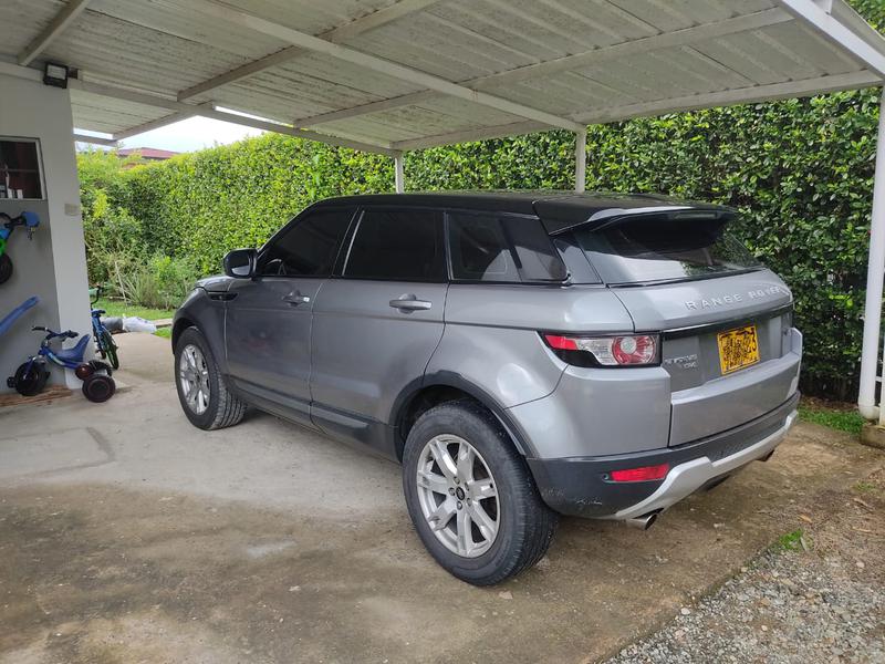 Rover 200 • 2013 • 65,000 km 5