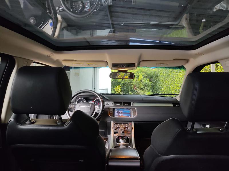 Rover 200 • 2013 • 65,000 km 4