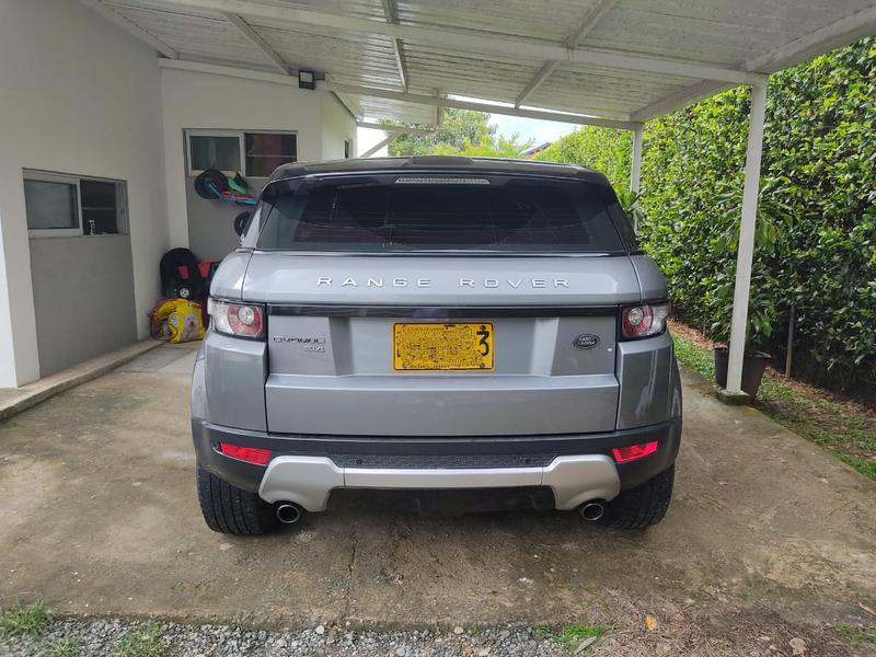 Rover 200 • 2013 • 65,000 km 3