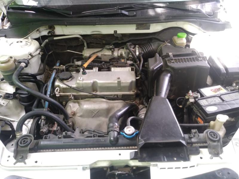 Mitsubishi Lancer • 2005 • 250,000 km 5