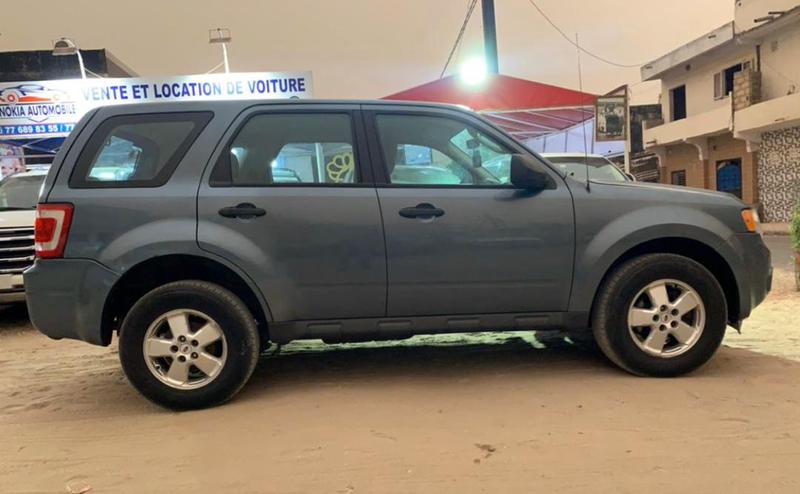Ford Escape • 2012 • 106,000 km 4