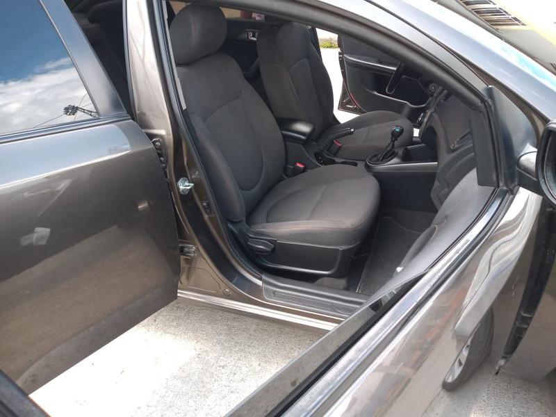 Kia Cerato • 2010 • 660,000 km 1