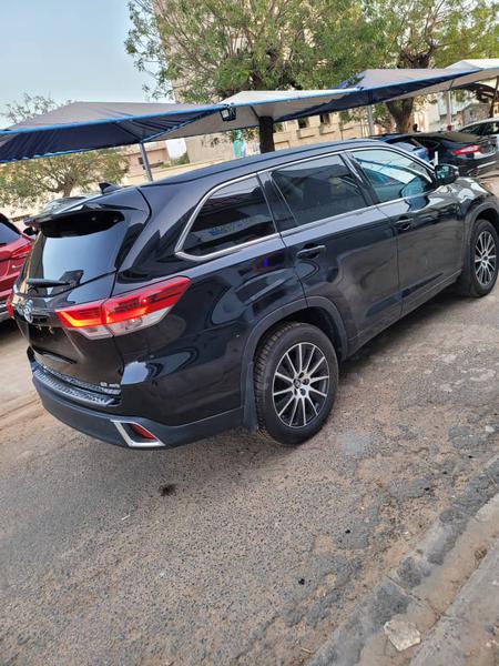 Toyota Highlander • 2017 • 59,000 km 3