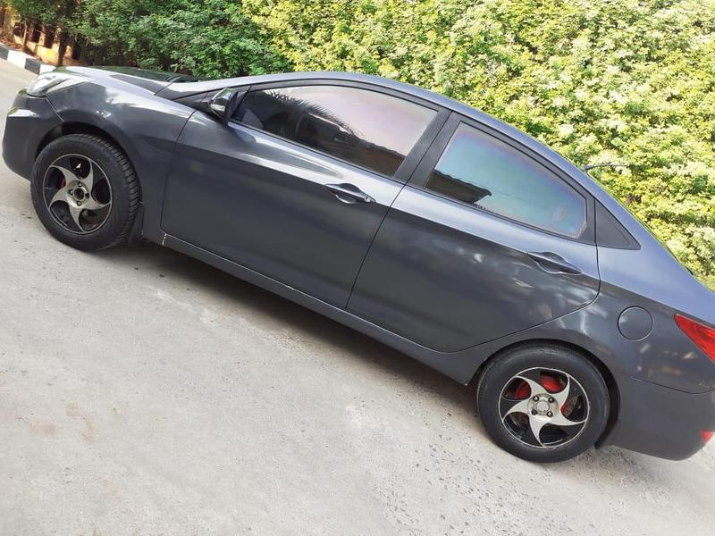 Hyundai Accent • 2013 • 73 km 4