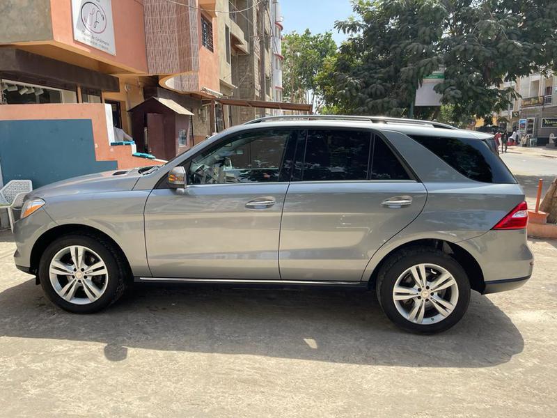 Mercedes-Benz ML350 • 2015 • 139,242 km 1