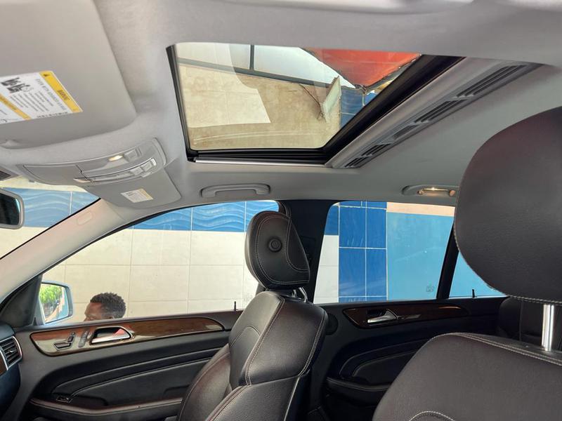 Mercedes-Benz ML350 • 2015 • 139,242 km 6