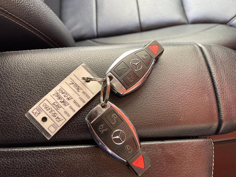 Mercedes-Benz ML350 • 2015 • 139,242 km 2