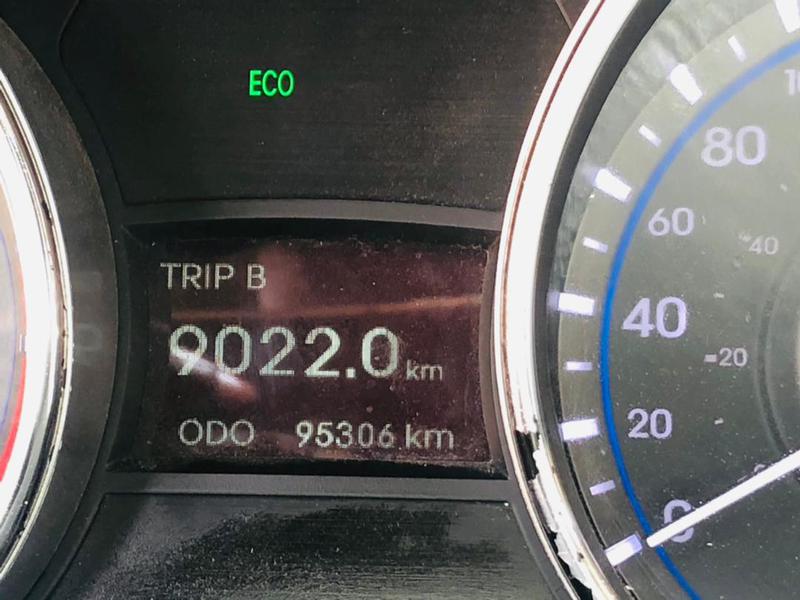 Hyundai Sonata • 2014 • 95,306 km 2