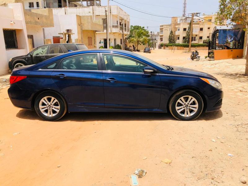 Hyundai Sonata • 2014 • 95,306 km 6