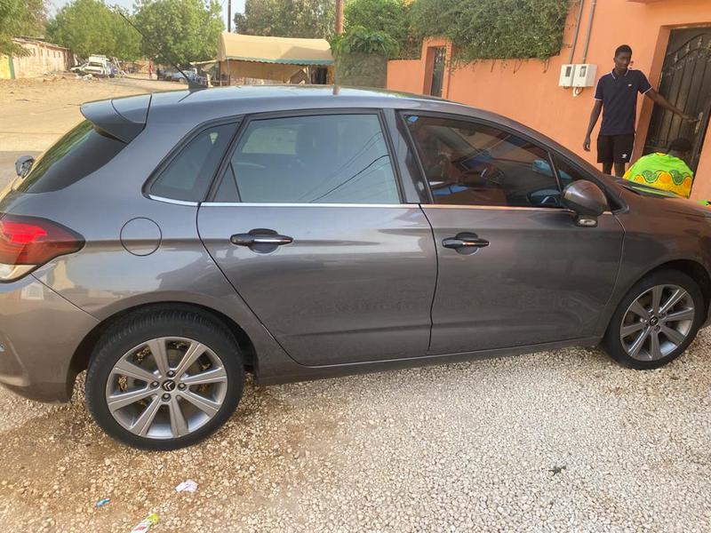 Citroën C4 • 2017 • 80,000 km 8