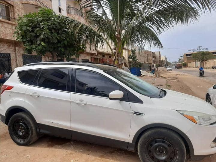 Ford Escape • 2013 • 92,000 km 5